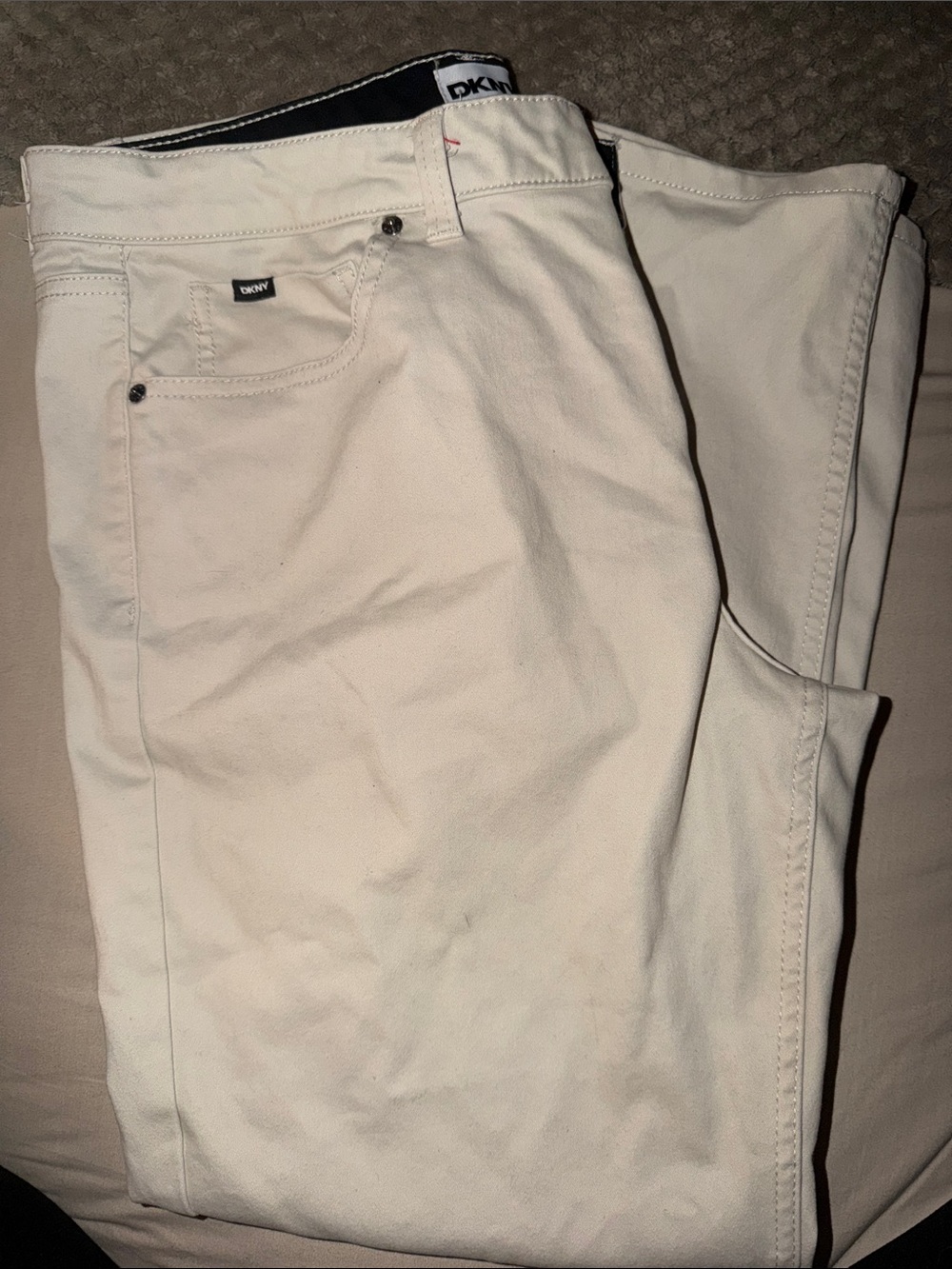 Dkny Men’s Cream Chino Pants